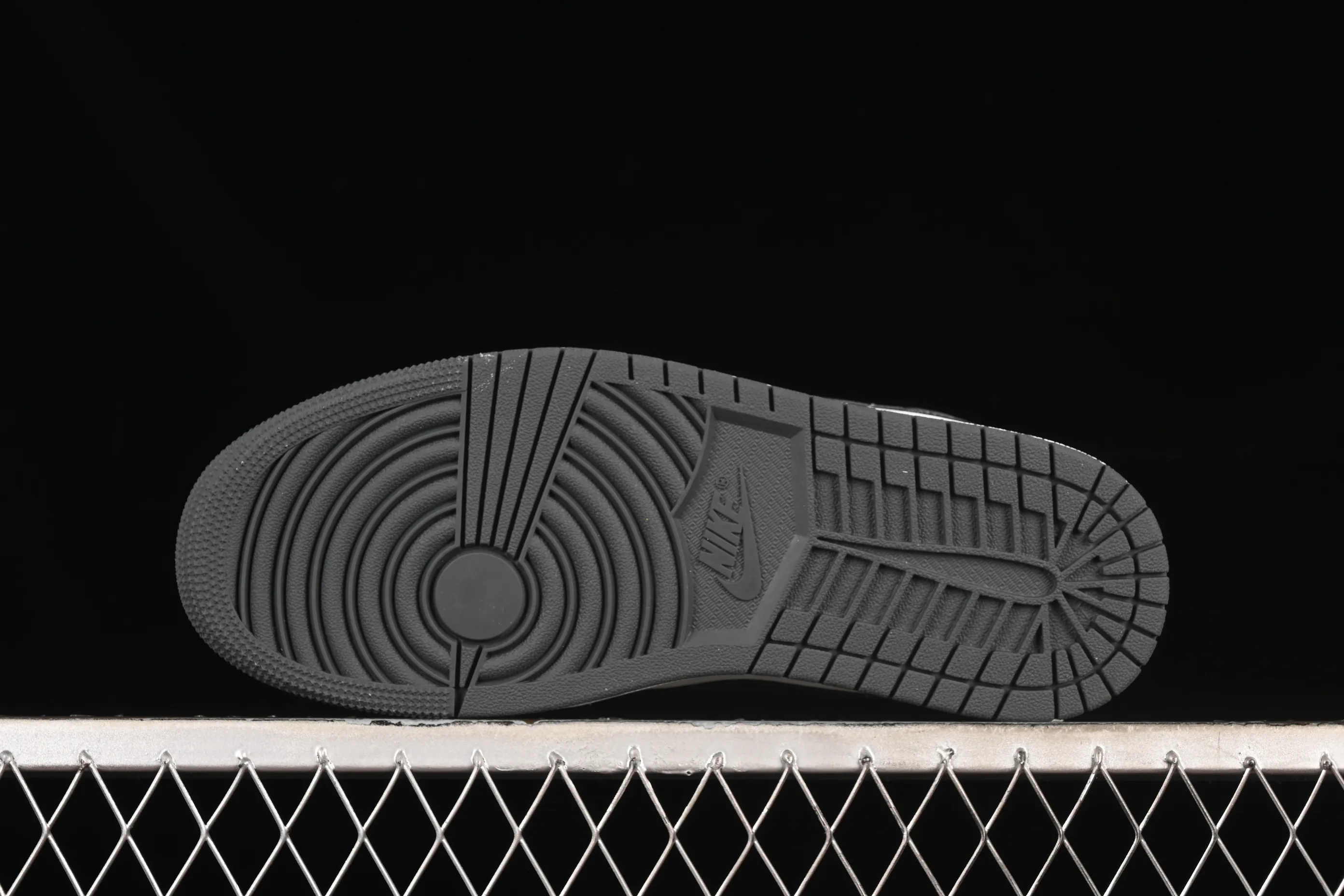 All categories Air Jordan Jordan series basketball shoes Air Jordan 1 Low Air Jordan 1 Low "Dark Grey" AJ1 Joe 1 dark gray white low-top cultural and casual sneakers DC0774-102